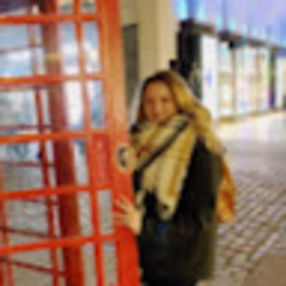 Meet your Posher, Emily